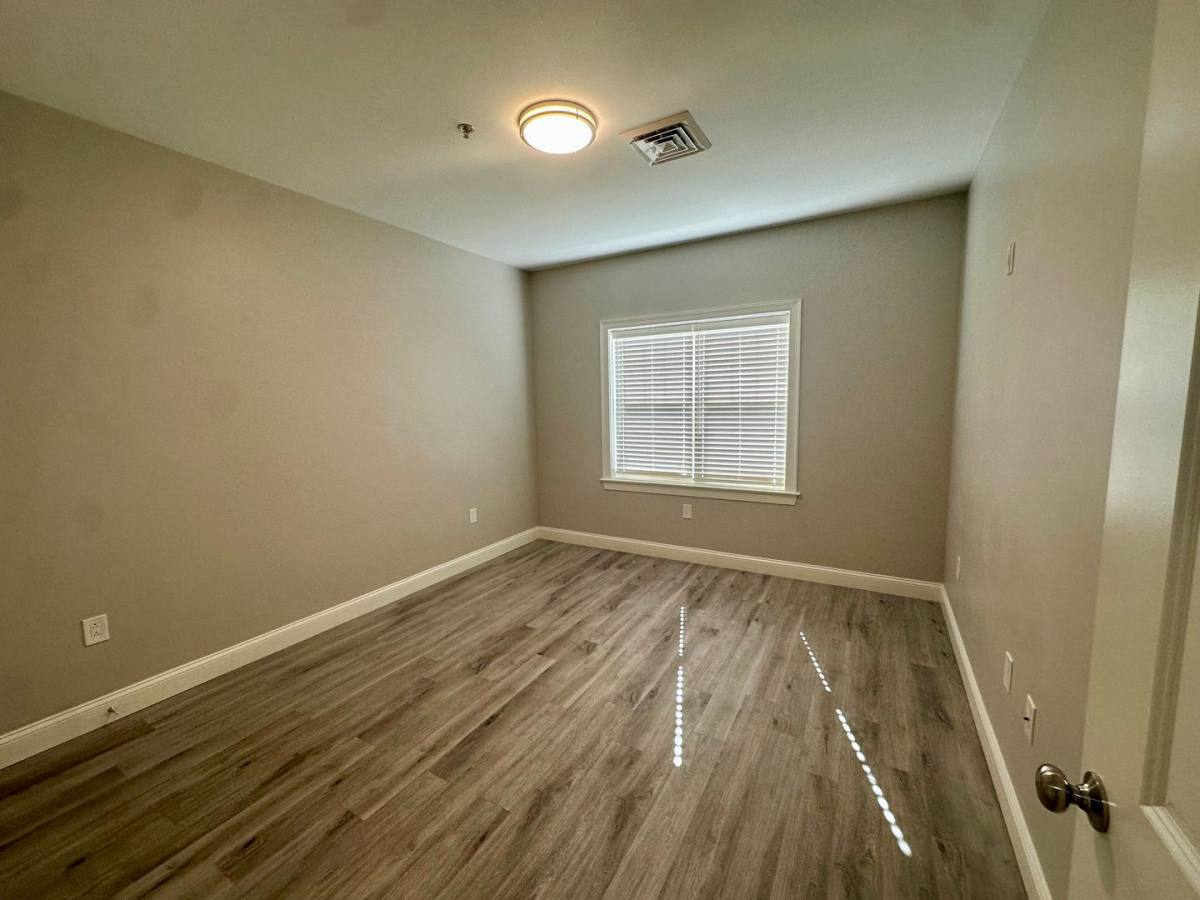 Apartment for rent at 121 Chestnut St, Lawrence, MA 01841