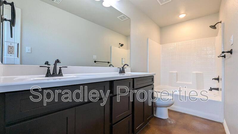 Townhouse for rent at 206A Juniper Dr, Troy, TX 76579