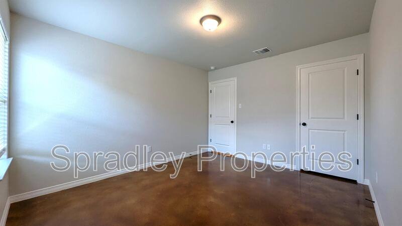 Townhouse for rent at 206A Juniper Dr, Troy, TX 76579