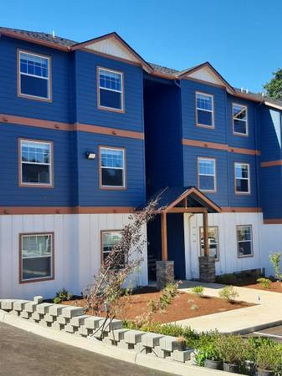 Apartment for rent at 1807 Wiltsey Rd SE, Salem, OR 97306