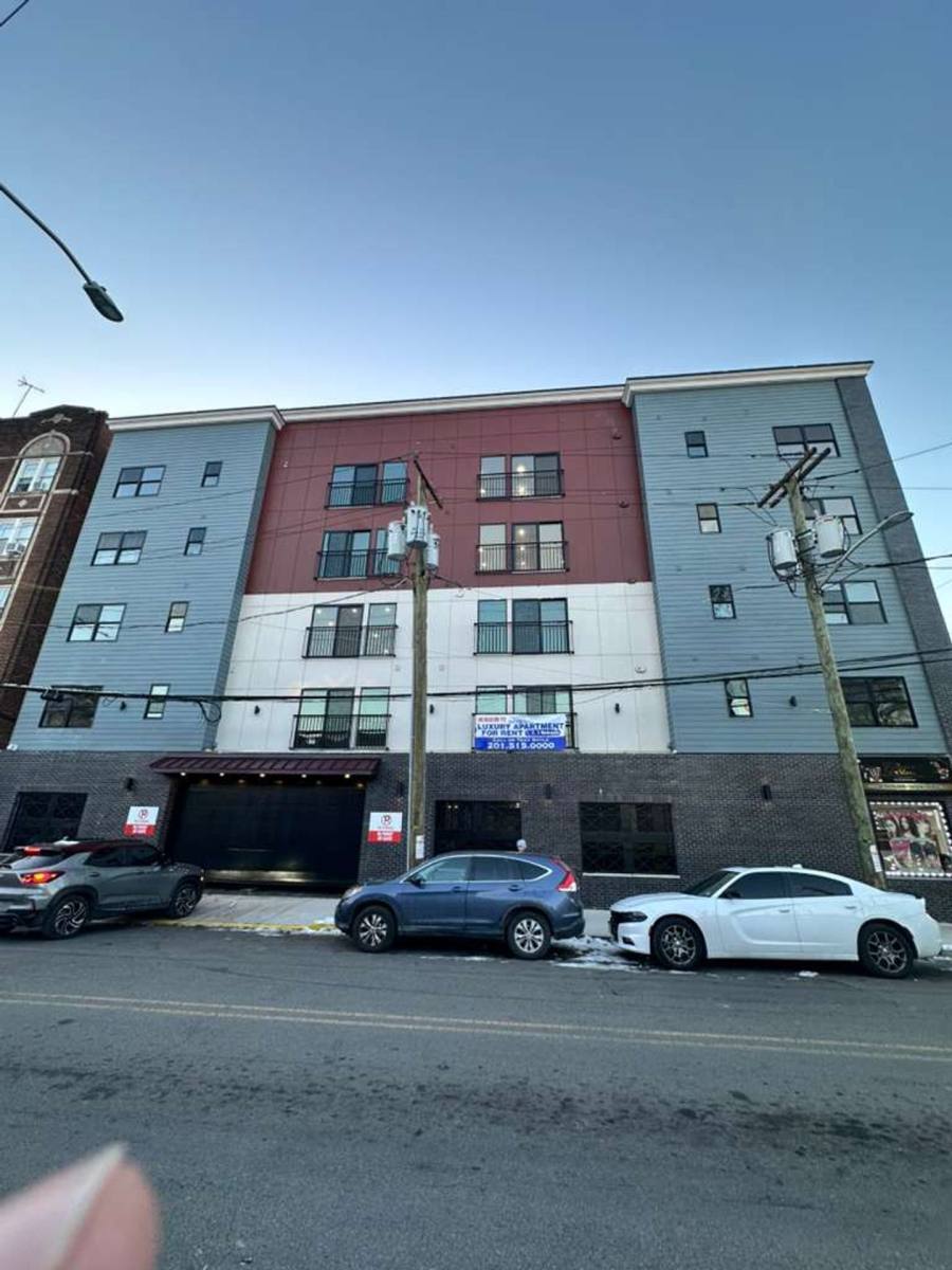 Apartment for rent at 180 Carroll St, Paterson, NJ 07501