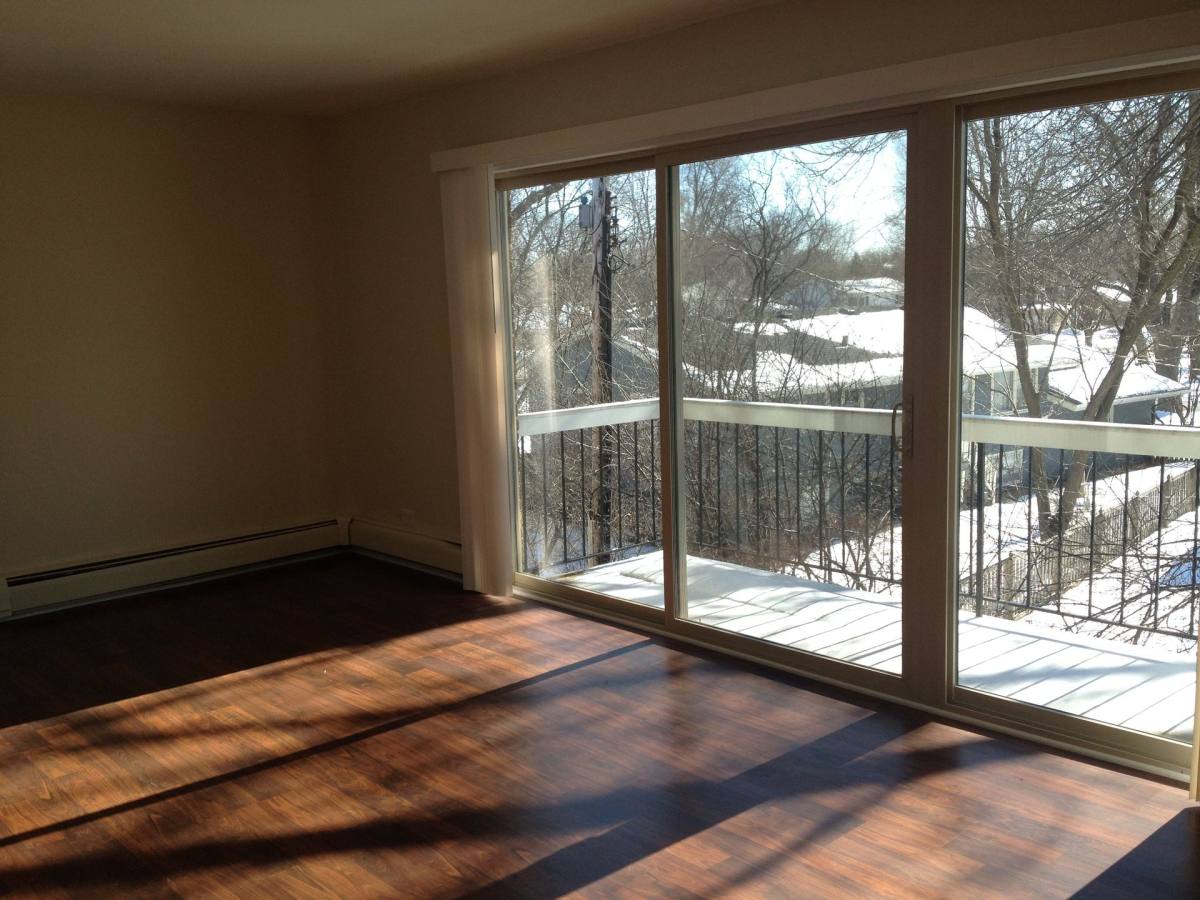 Apartment for rent at 15 Olympus Dr, Naperville, IL 60540