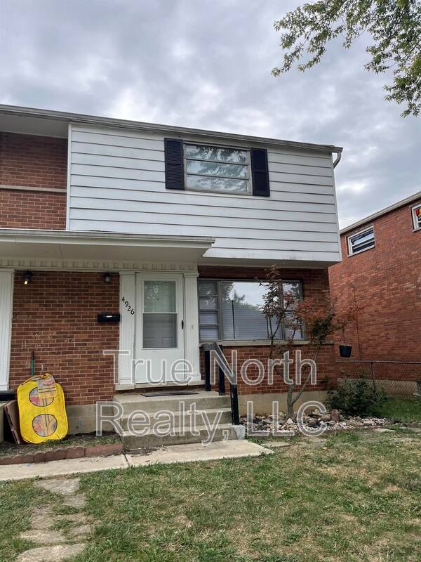Apartment for rent at 4926 Fairway Court, Columbus, OH 43214