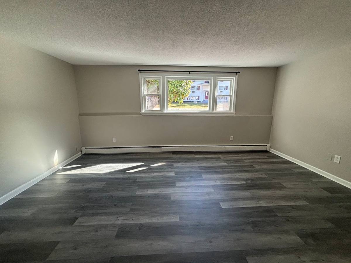 Apartment for rent at 1 Meisner Circle, Salem, NH 03079