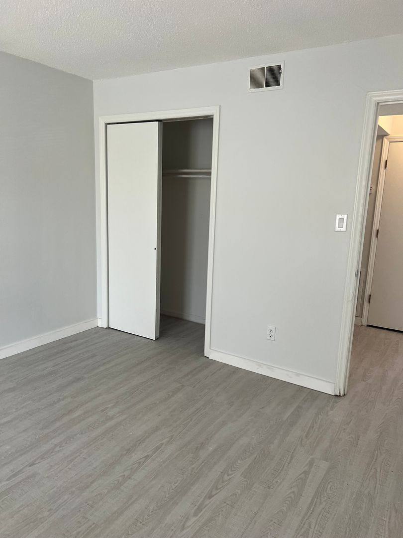 Condo for rent at 2015 Countrymens Court, Charlotte, NC 28210