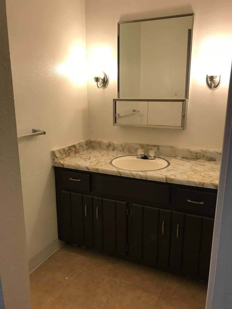 Apartment for rent at 827 37th Ave, Greeley, CO 80634