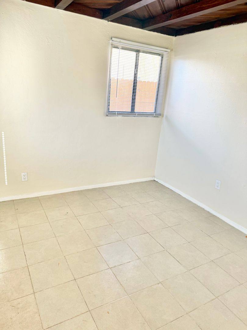 House for rent at 310 Charleston St SE, Albuquerque, NM 87108