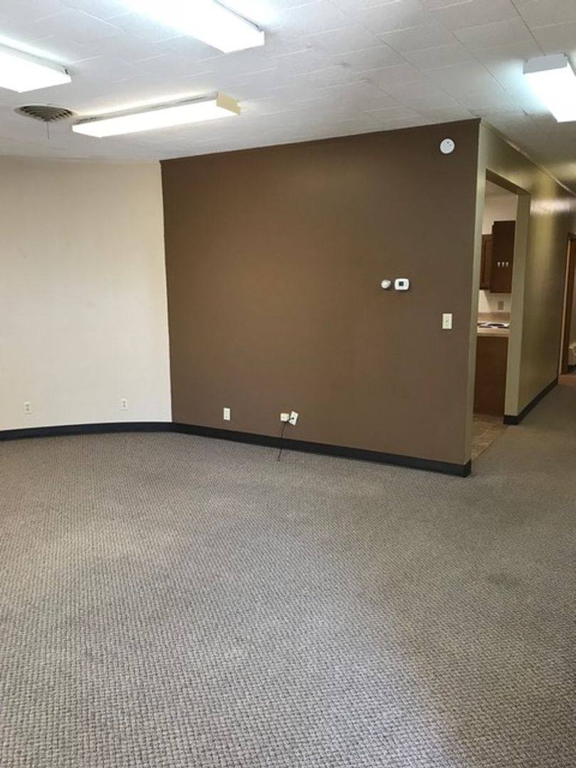 Apartment for rent at 312 N Lawler St, Mitchell, SD 57301