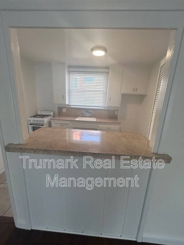 Apartment for rent at 1253 S Glendale Ave #G, Glendale, CA 91205