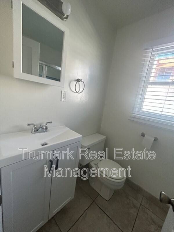Apartment for rent at 1253 S Glendale Ave #G, Glendale, CA 91205