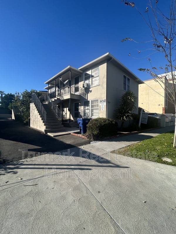Apartment for rent at 1253 S Glendale Ave #G, Glendale, CA 91205