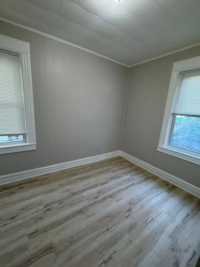 Apartment for rent at 38 S 17th St, East Orange, NJ 07018