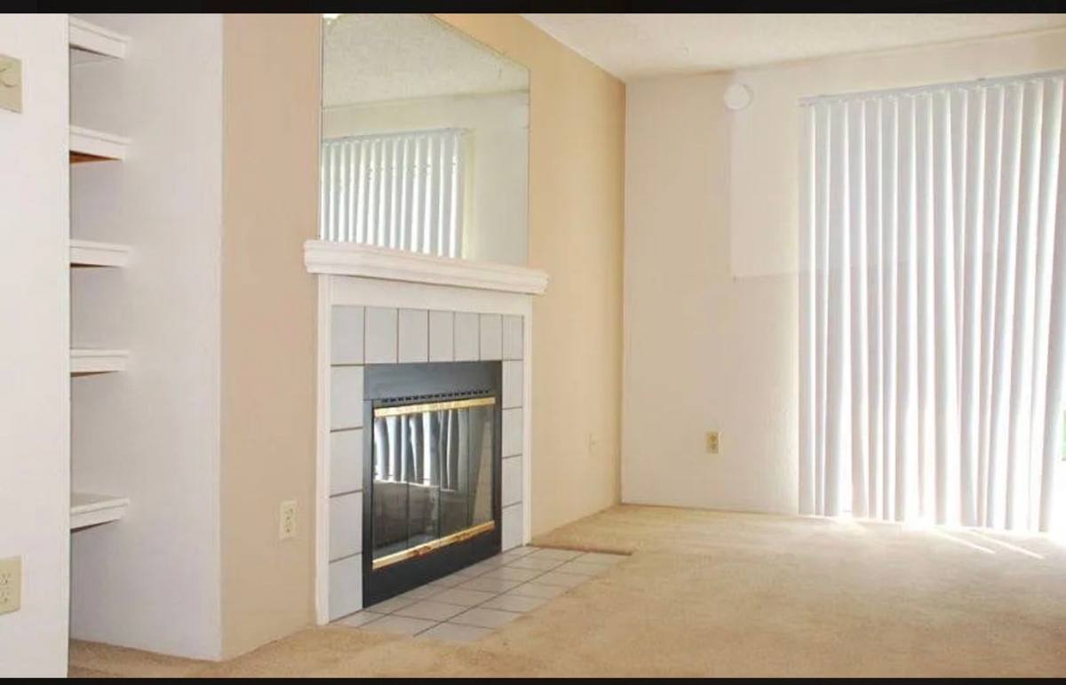 Apartment for rent at 1120 37th St SE, Auburn, WA 98002