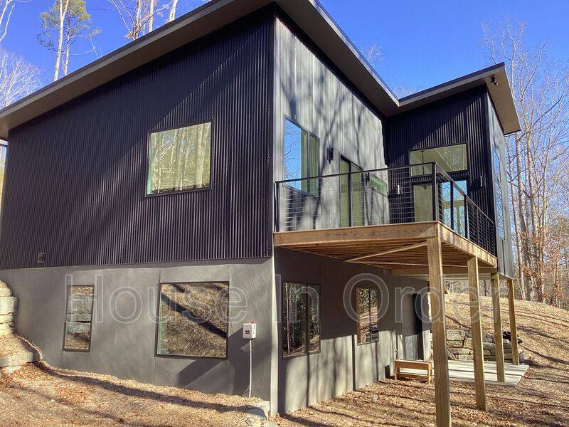 House for rent at 170 Mountain Laurel Lane, Fletcher, NC 28732