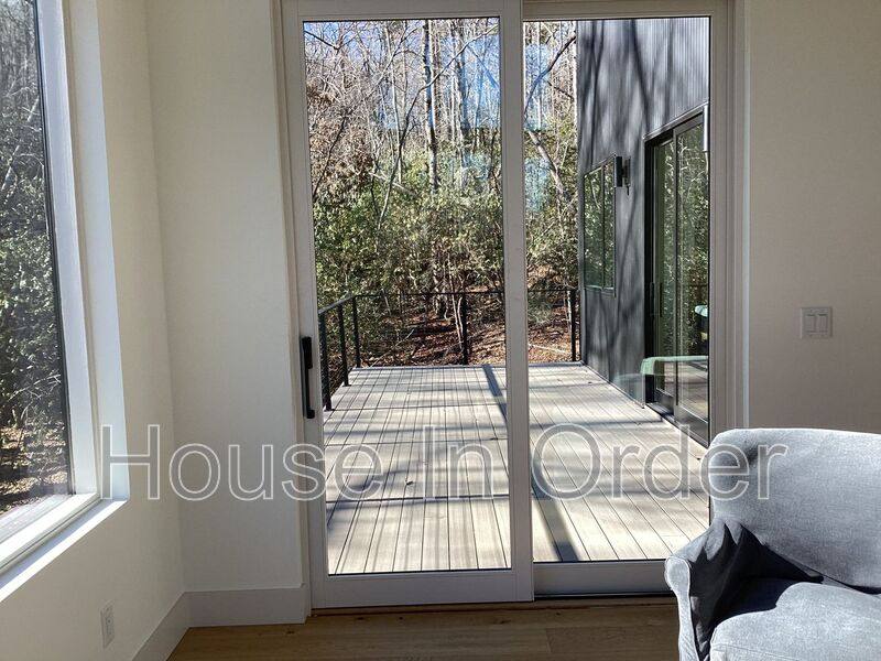 House for rent at 170 Mountain Laurel Lane, Fletcher, NC 28732