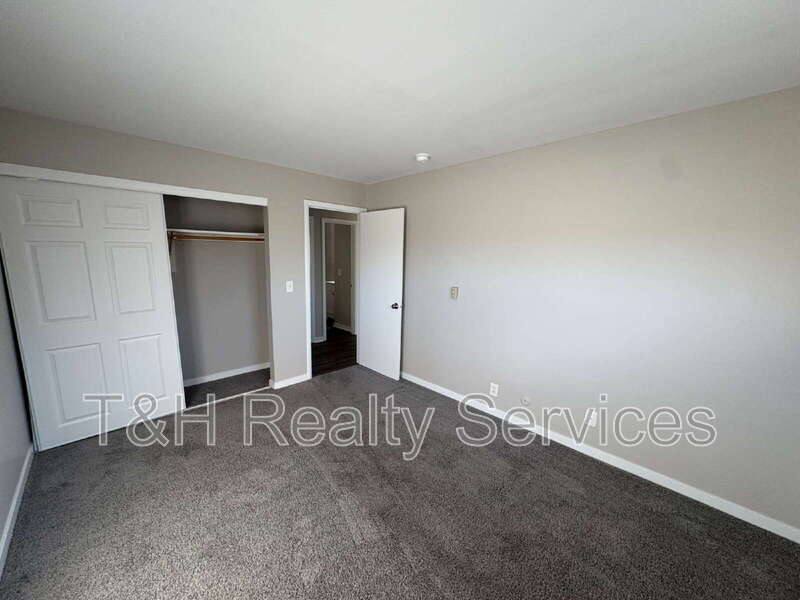 Apartment for rent at 1142 Evans Ave #3, Noblesville, IN 46060