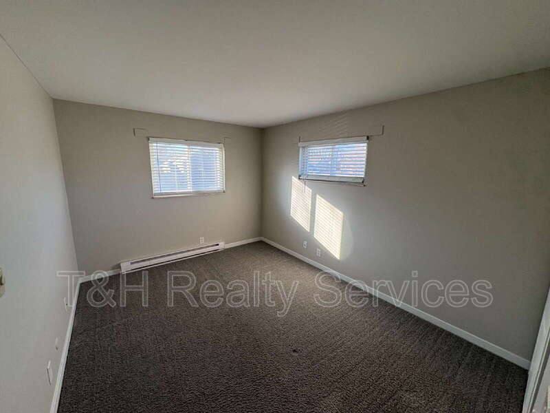 Apartment for rent at 1142 Evans Ave #3, Noblesville, IN 46060