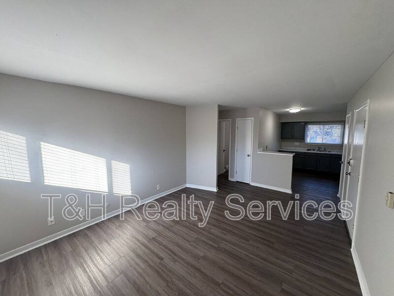 Apartment for rent at 1142 Evans Ave #3, Noblesville, IN 46060