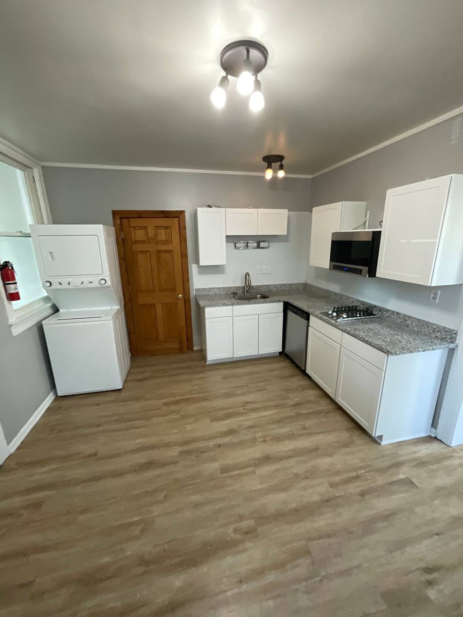 Apartment for rent at 308 E 7th St, Bloomington, IN 47408