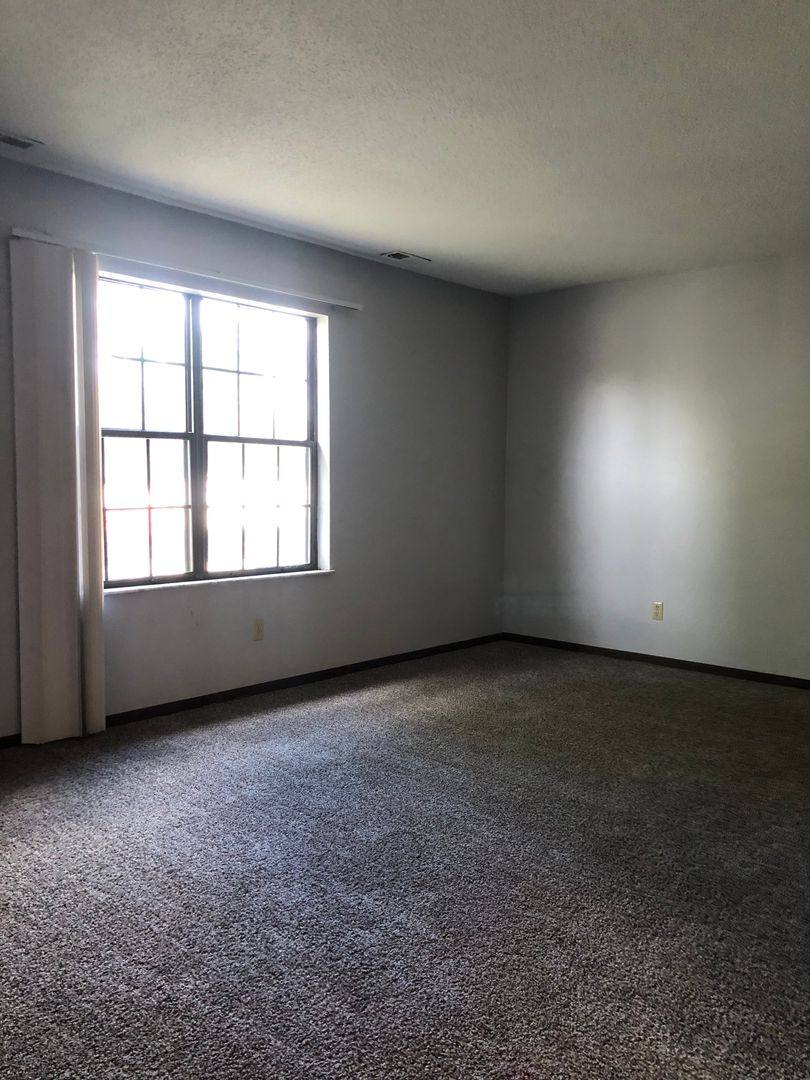 Apartment for rent at 3355 W Laskey Rd, Toledo, OH 43623