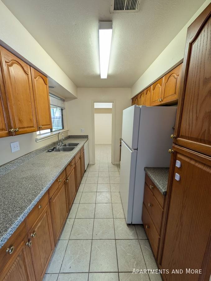 Apartment for rent at 1000 Columbia #B, San Marcos, TX 78666