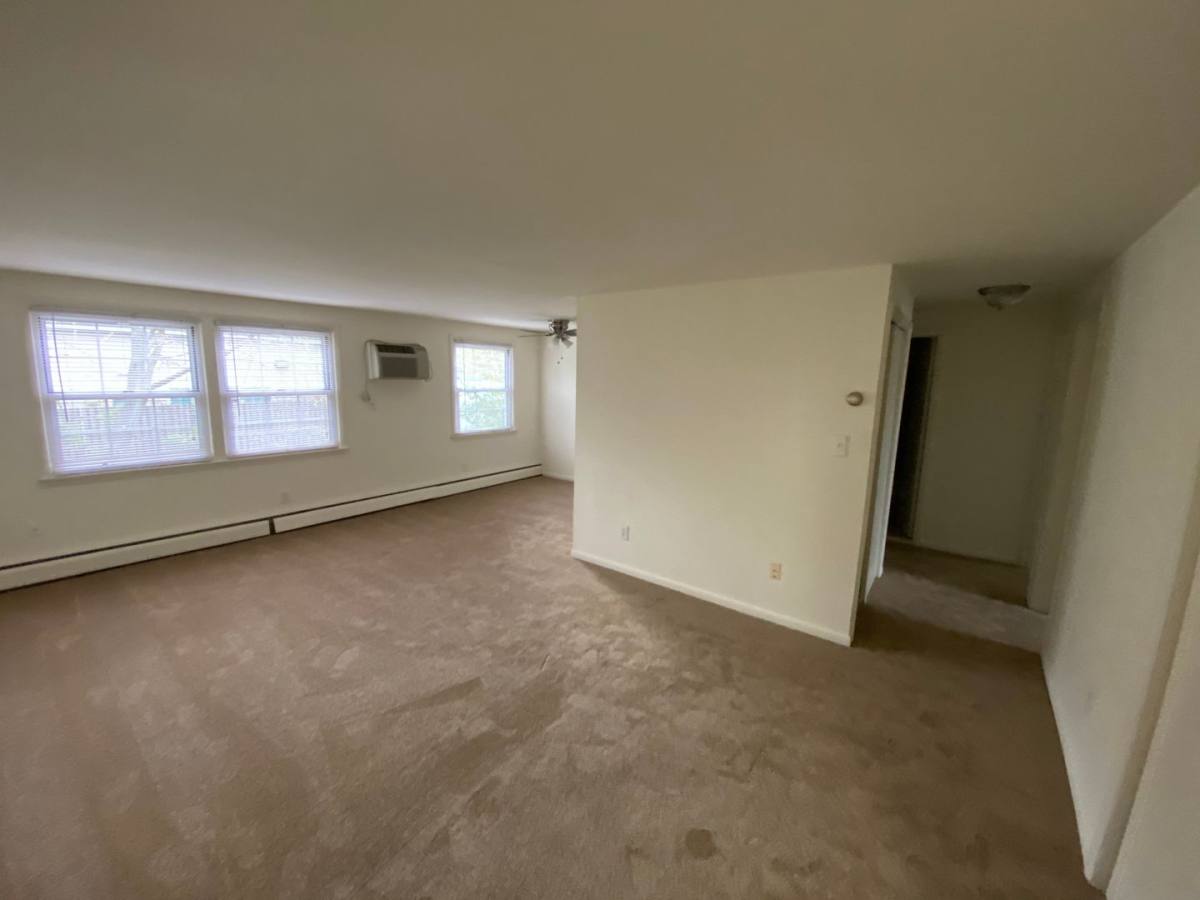 Apartment for rent at 639 S Broad St, Lansdale, PA 19446