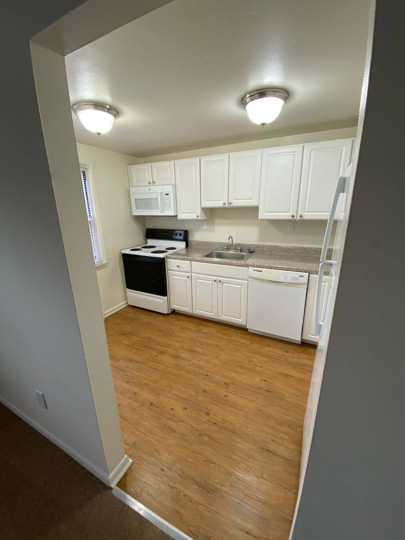 Apartment for rent at 639 S Broad St, Lansdale, PA 19446