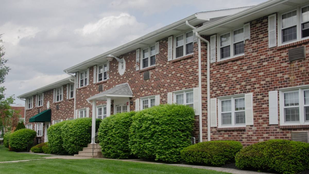 Townhouse for rent at Broadmore, 639 S Broad St, Lansdale, PA 19446