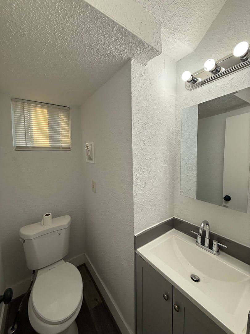 House for rent at 2110 Lyndale Ave N, Minneapolis, MN 55411