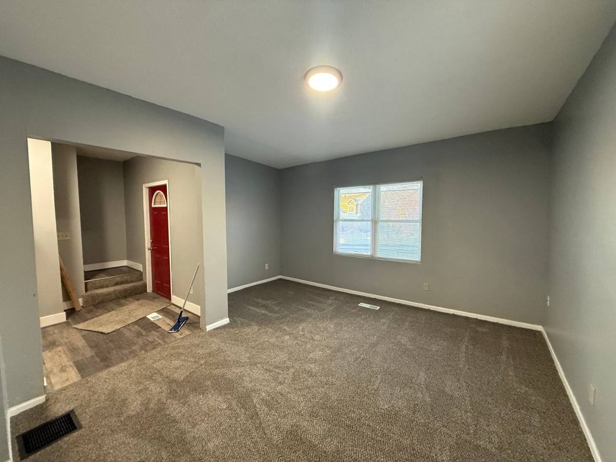 House for rent at 2110 Lyndale Ave N, Minneapolis, MN 55411