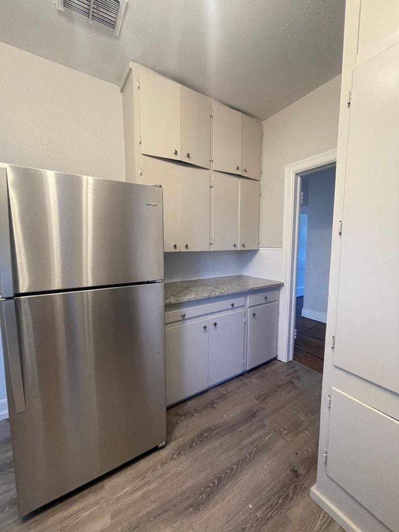 House for rent at 604 E Broadway, Stephenville, TX 76401