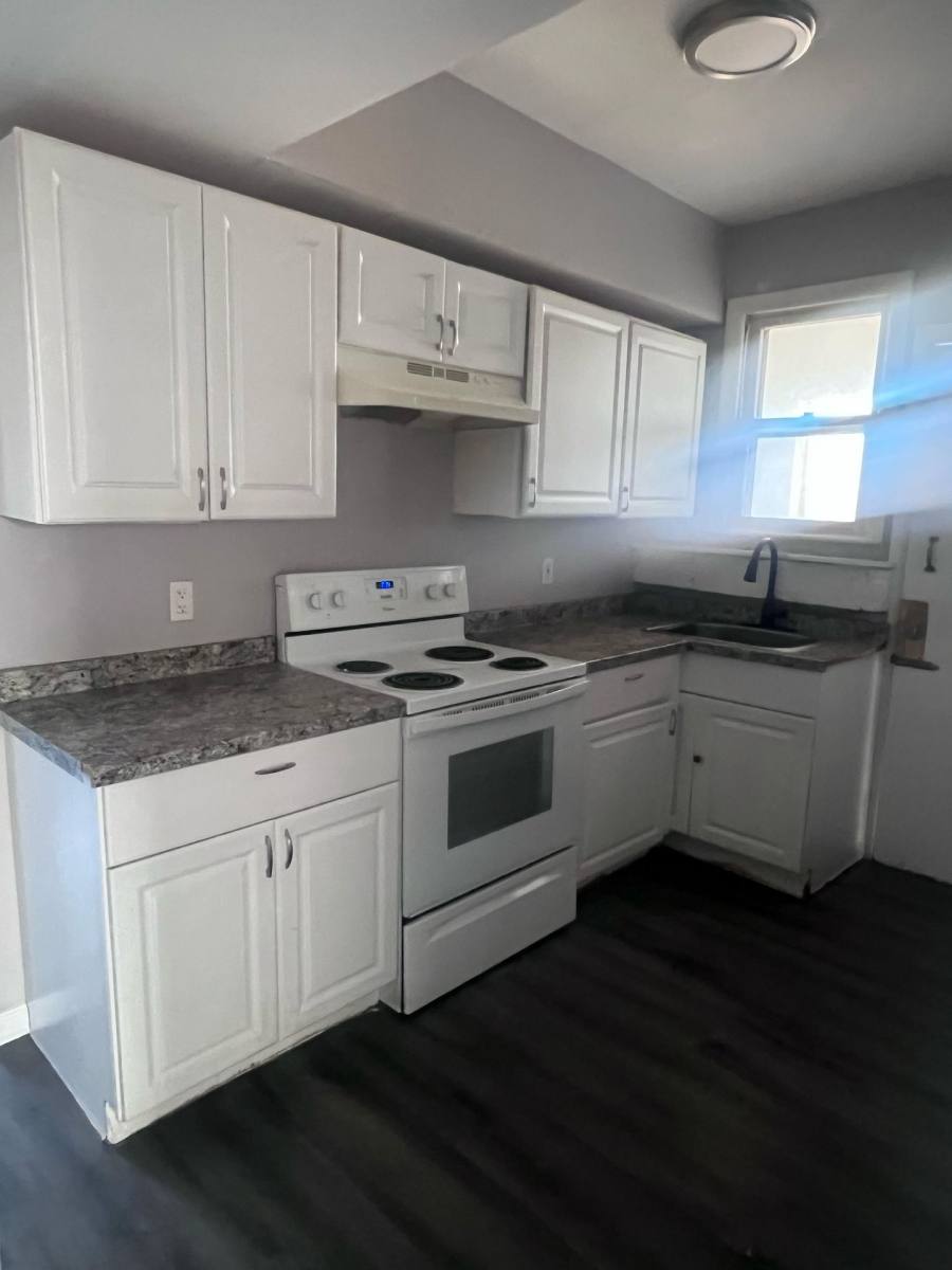 Apartment for rent at 219 S Orchard St, Wallingford, CT 06492