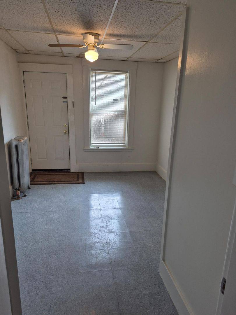 Apartment for rent at 453 Maple St, Manchester, NH 03103