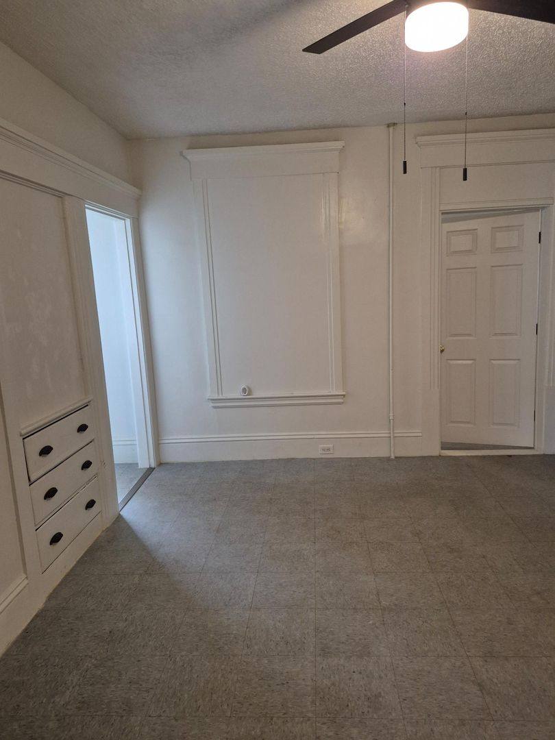 Apartment for rent at 453 Maple St, Manchester, NH 03103