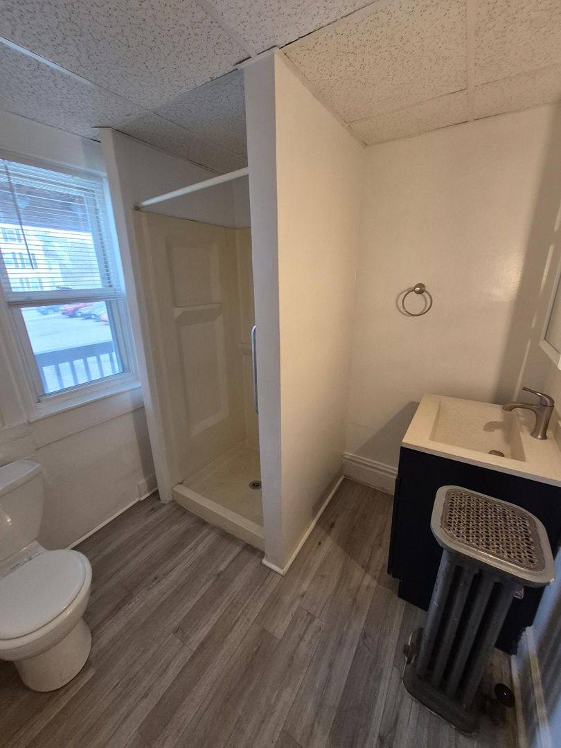 Apartment for rent at 453 Maple St, Manchester, NH 03103