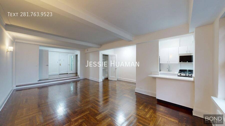 Condo for rent at 137 E 38th St #10, New York, NY 10016
