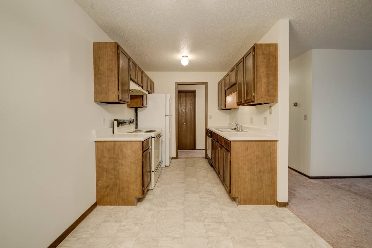 Apartment for rent at 1524-1638 12th St NW, Minot, ND 58703