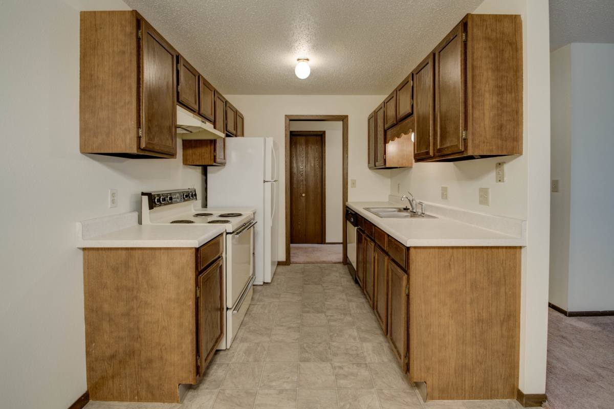 Apartment for rent at 1524-1638 12th St NW, Minot, ND 58703