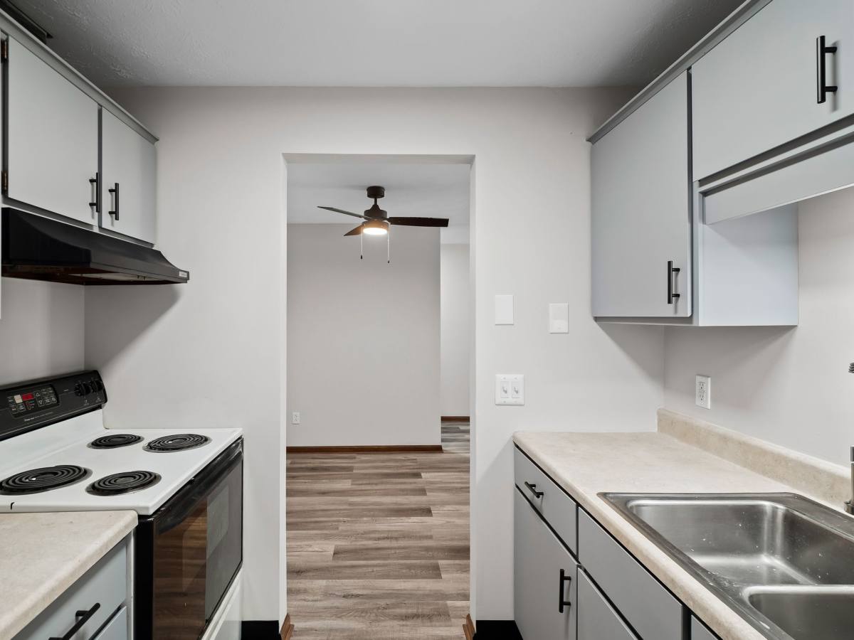 Apartment for rent at 2901-2917 17th St NW, Canton, OH 44708