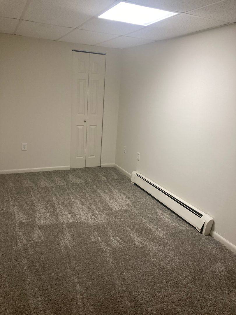 Apartment for rent at 1901 W Chester Pike, Havertown, PA 19083