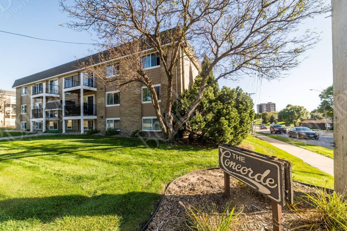 Apartment for rent at 2809 W 33rd St, Sioux Falls, SD 57105