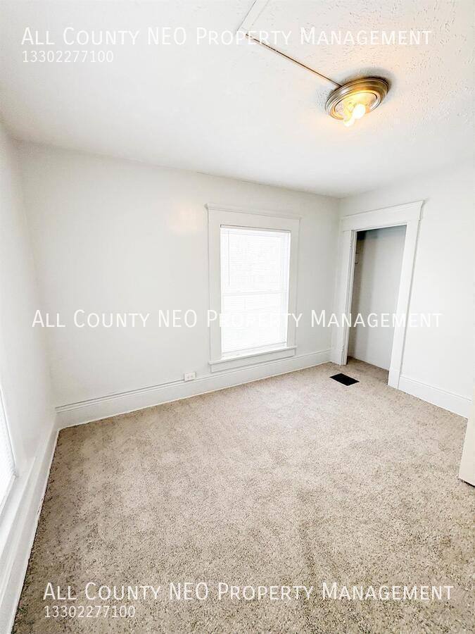 Apartment for rent at 911 Fulton Rd NW #2, Canton, OH 44703