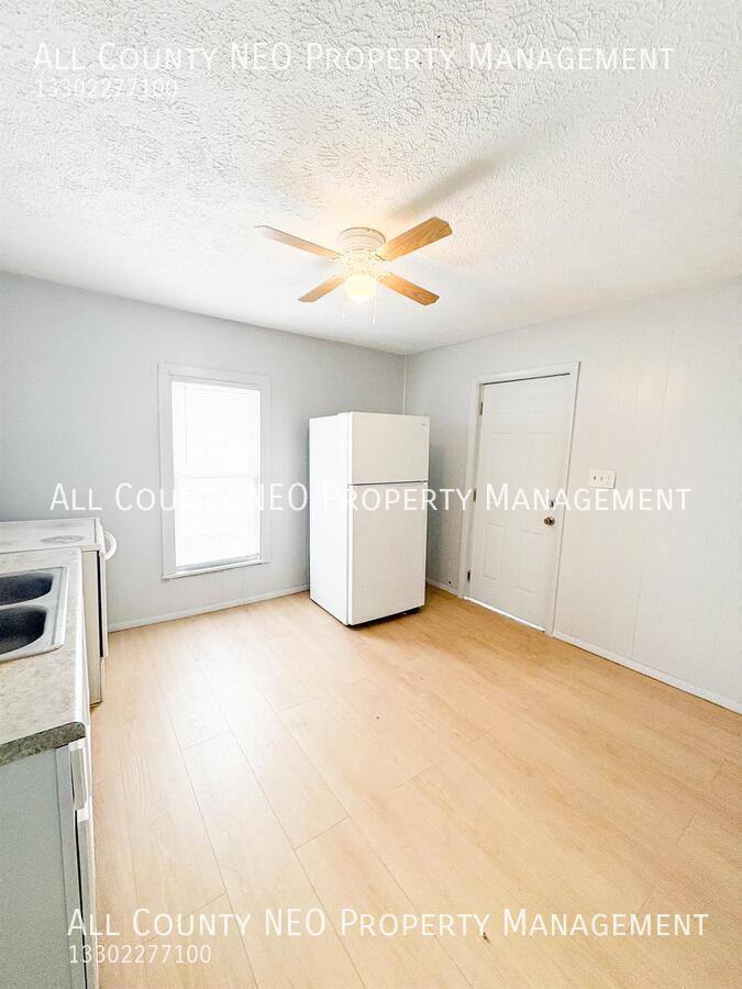 Apartment for rent at 911 Fulton Rd NW #2, Canton, OH 44703