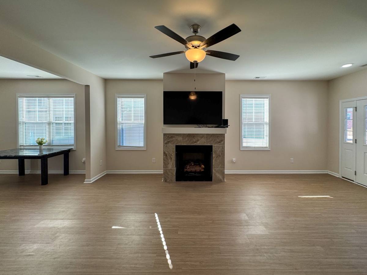 House for rent at 1137 Meadow Creek Rd, Fayetteville, NC 28304