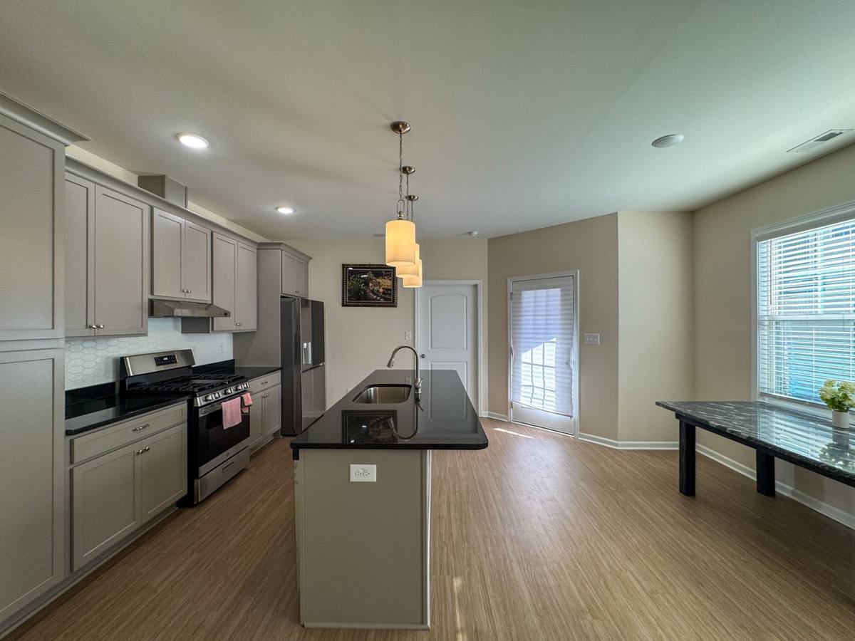House for rent at 1137 Meadow Creek Rd, Fayetteville, NC 28304