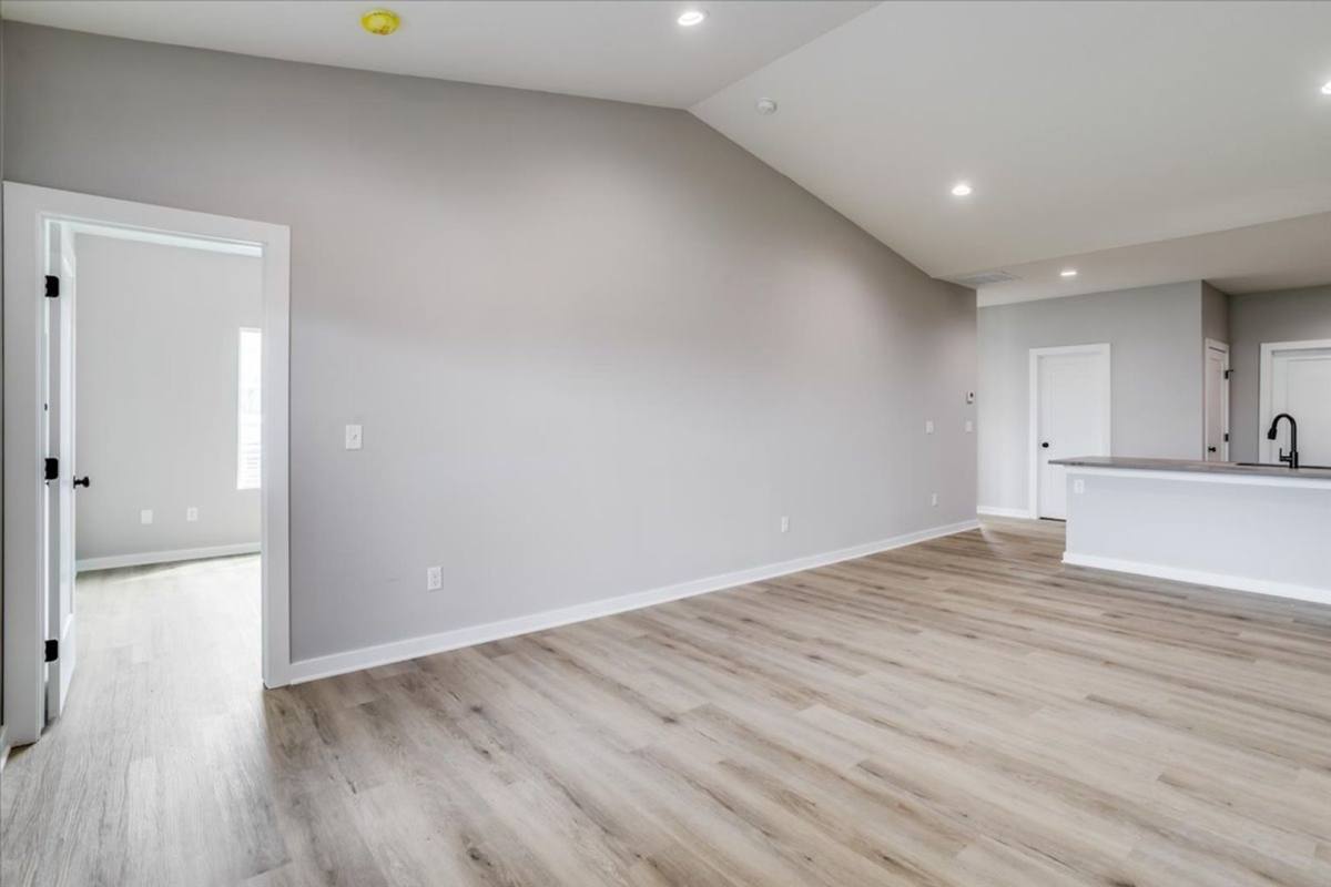 Apartment for rent at 163 N Gowen St, Goddard, KS 67052
