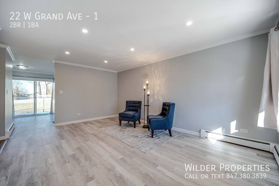Apartment for rent at 22 W Grand Ave #2, Fox Lake, IL 60020