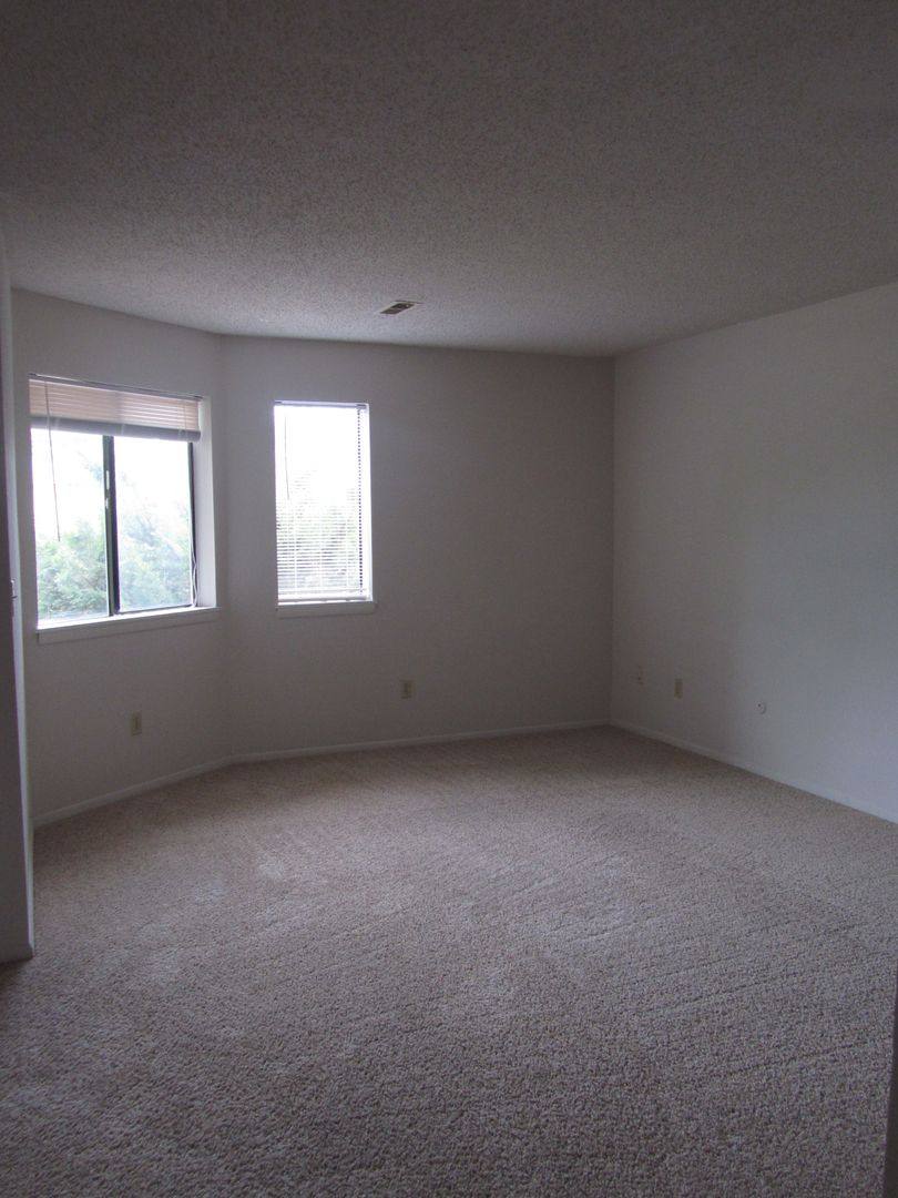 Apartment for rent at 3329-3343 S Fairway 3326-3346 Delaware, Springfield, MO 65804