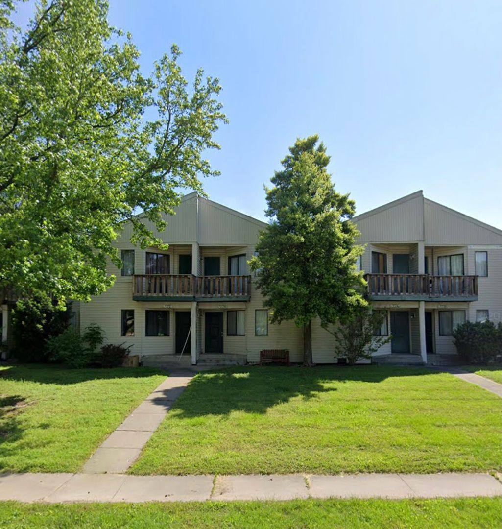 Apartment for rent at 3329-3343 S Fairway 3326-3346 Delaware, Springfield, MO 65804