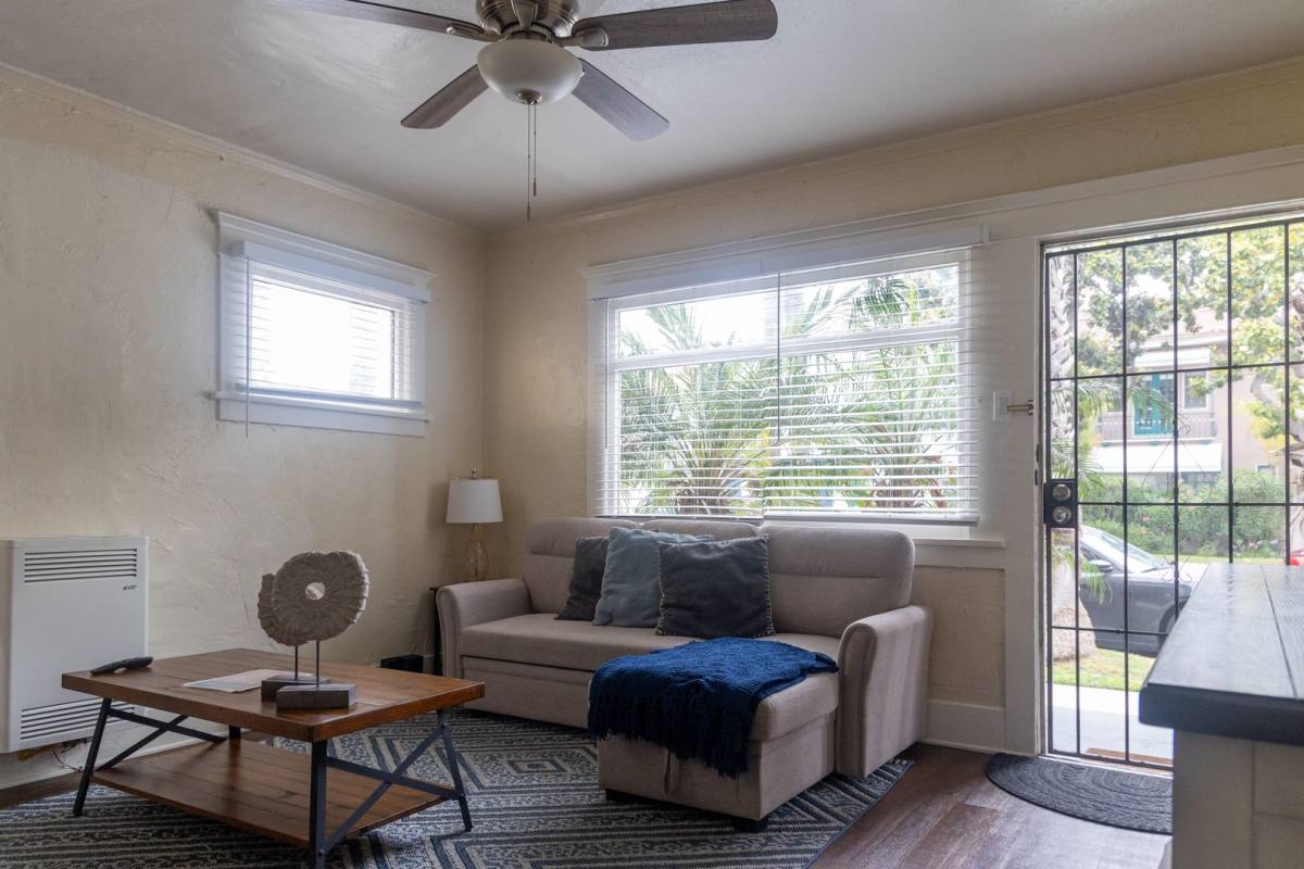 Apartment for rent at 1140 E 3rd St, Long Beach, CA 90802